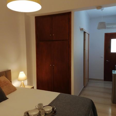 Aronis Apartments Бенитсес Экстерьер фото