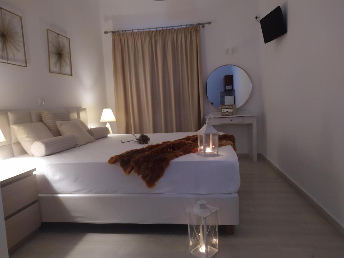 Aronis Apartments Бенитсес Экстерьер фото