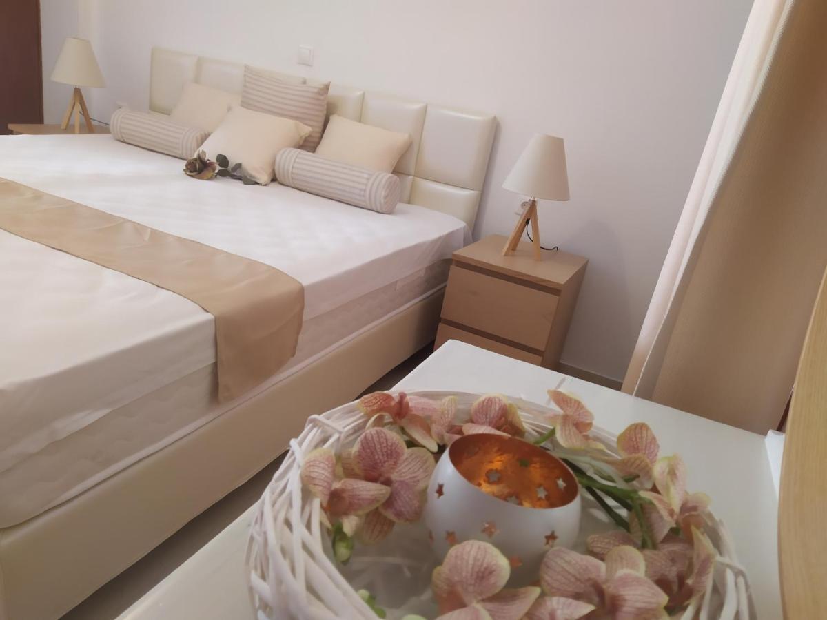 Aronis Apartments Бенитсес Экстерьер фото