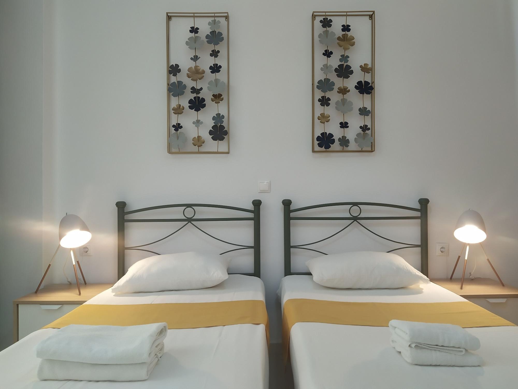 Aronis Apartments Бенитсес Экстерьер фото