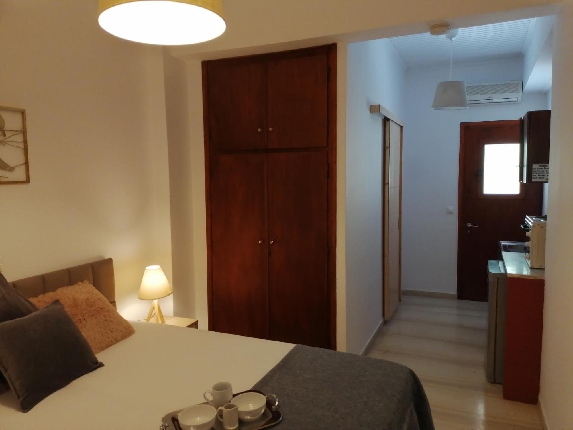 Aronis Apartments Бенитсес Экстерьер фото