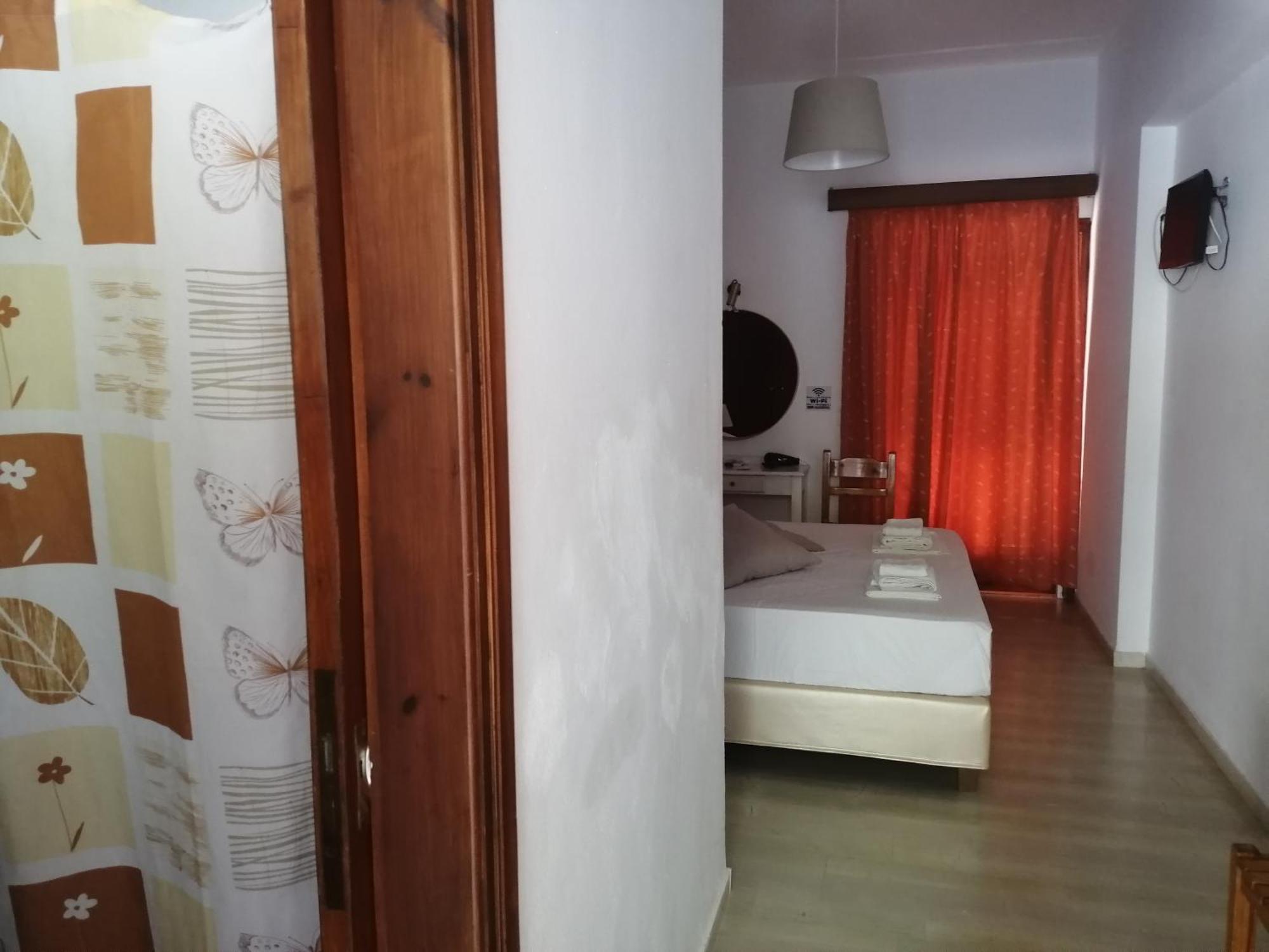 Aronis Apartments Бенитсес Экстерьер фото
